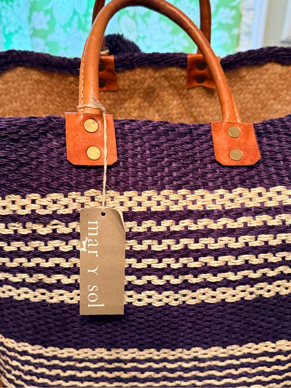 Mar y sol Woven sisal with raffia Pom-Poms Tote Bag in Navy and Cream NWT - Picture 3 of 6